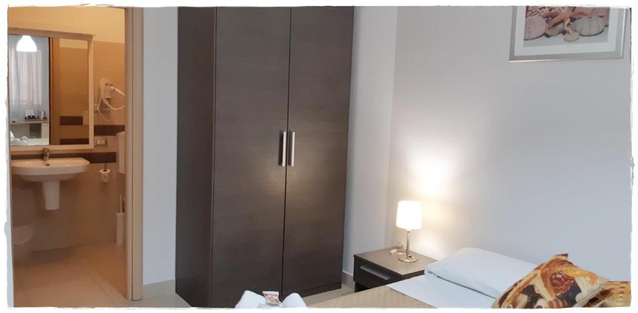 Il Cantone Del Faro Giardini Naxos Ngoại thất bức ảnh