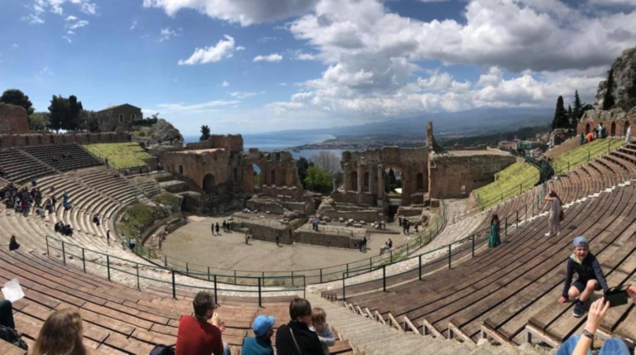 Il Cantone Del Faro Giardini Naxos Ngoại thất bức ảnh